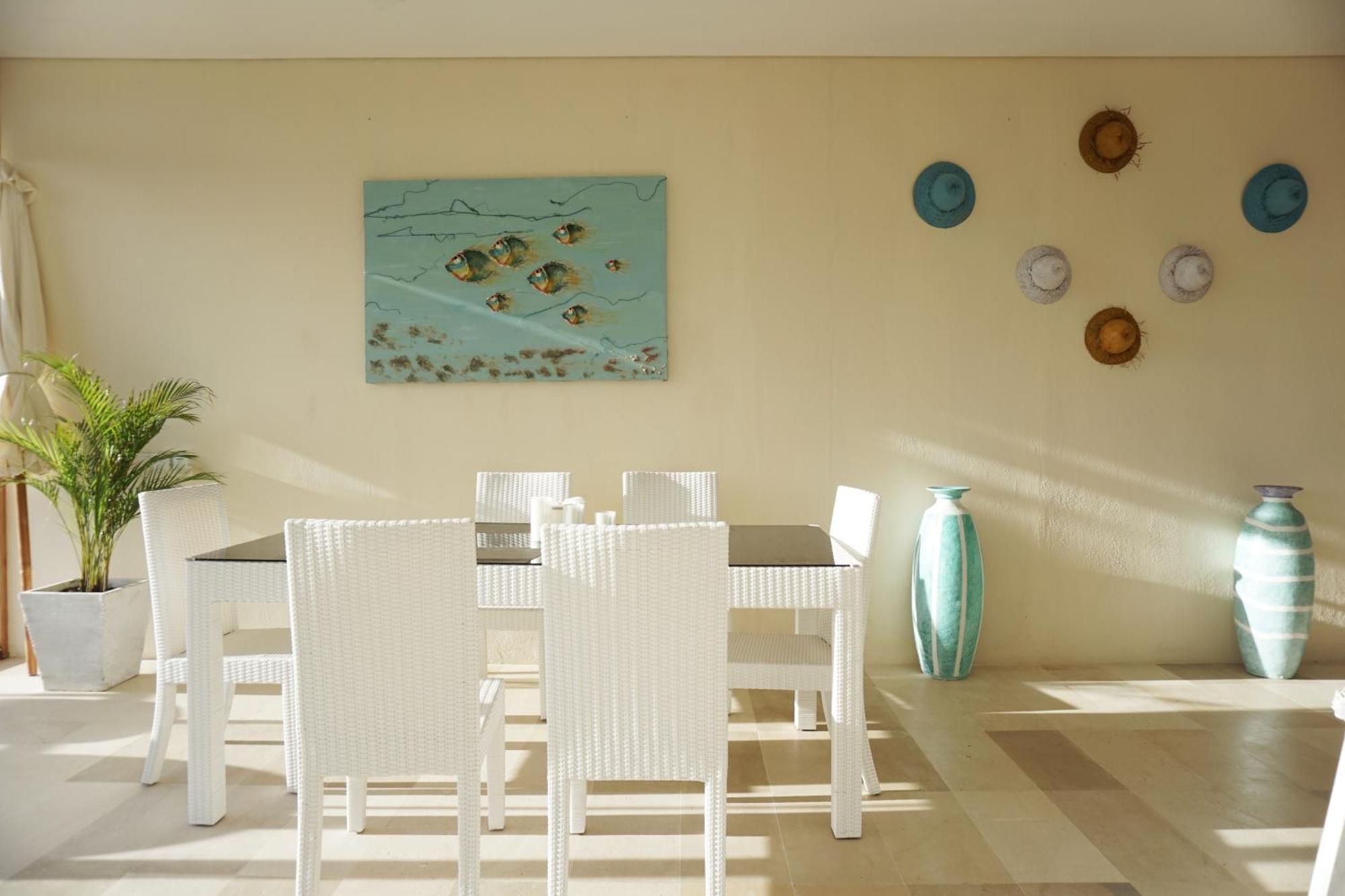 Villa Atas Pelangi Kuta  Exterior foto